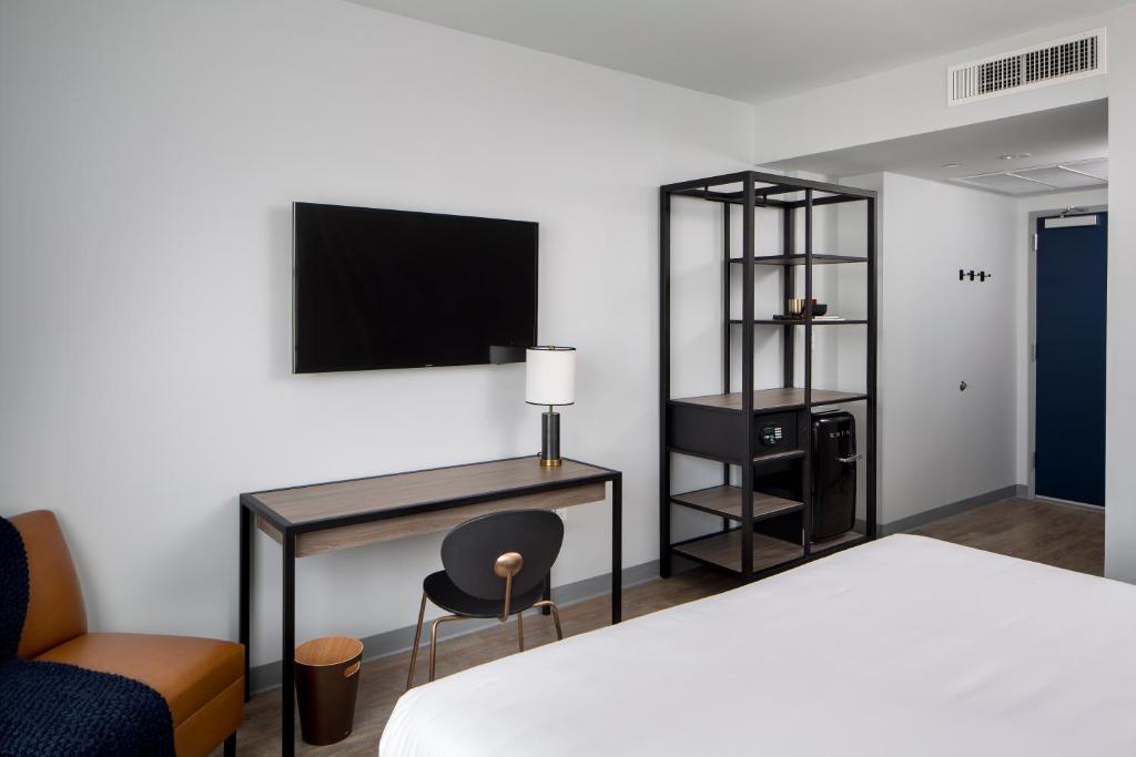 Двухместный (Номер Делюкс с кроватью размера «king-size»), Generator Miami