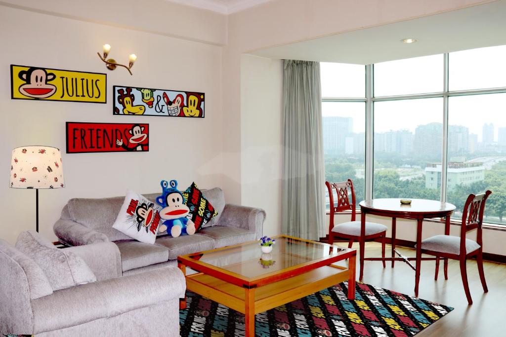 Сьюит (Семейный люкс А с 1 спальней в стиле Paul Frank), Ramada Pearl Hotel Guangzhou