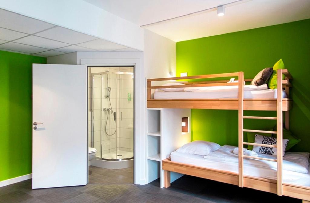 Номер (Односпальная кровать в общем номере для женщин) хостела Ciarus, Страсбург