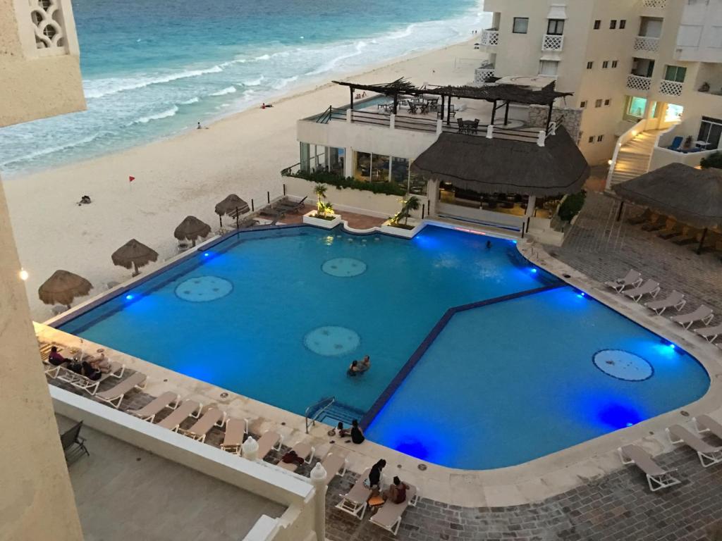 Апартаменты (Улучшенные апартаменты), Cancun Plaza Condo Apartment