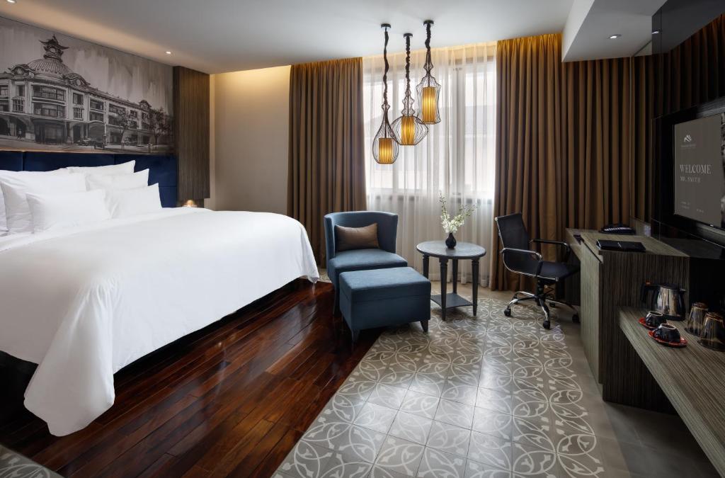 Двухместный (Люкс Trend) отеля Paradise Suites Hotel, Халонг