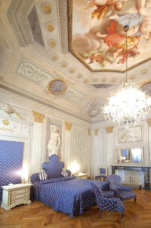 Трехместный (Улучшенный трехместный номер) отеля Hotel Martelli, Флоренция