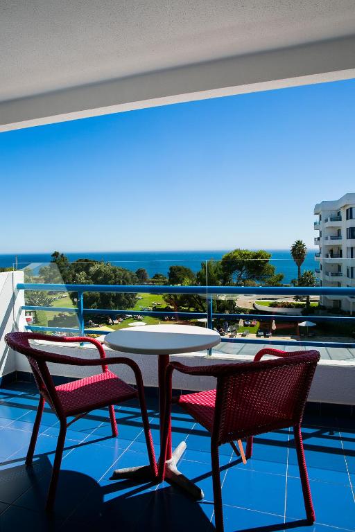 Двухместный (Двухместный номер Делюкс с 2 отдельными кроватями и видом на море) отеля Hotel Pestana Cascais Ocean & Conference Aparthotel, Кашкайш