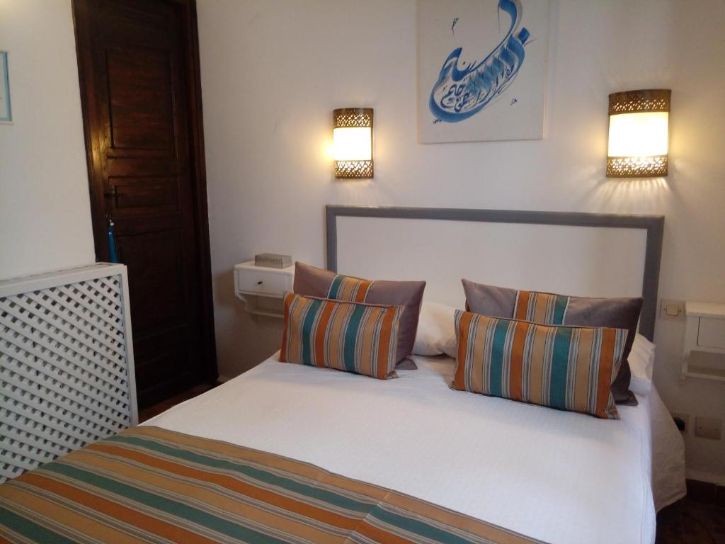 Двухместный (Двухместный номер «Жасмин» с 1 кроватью) гостевого дома Dar Manara, Асила