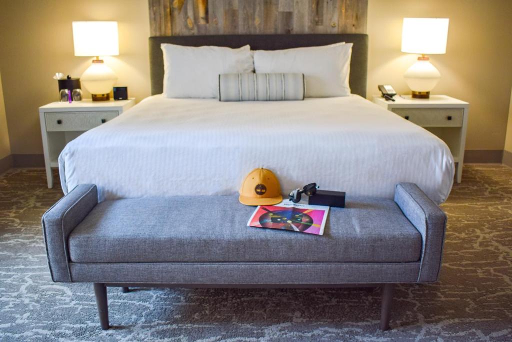 Двухместный (Номер с кроватью размера king-size – Подходит для гостей с ограниченными физическими возможностями) отеля Beachside Inn, Санта-Барбара