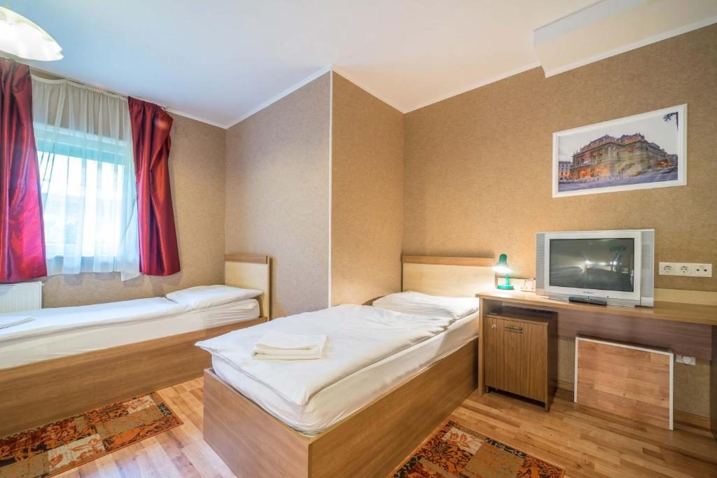 Четырехместный (Четырехместный номер), Silver Hotel Budapest City Center