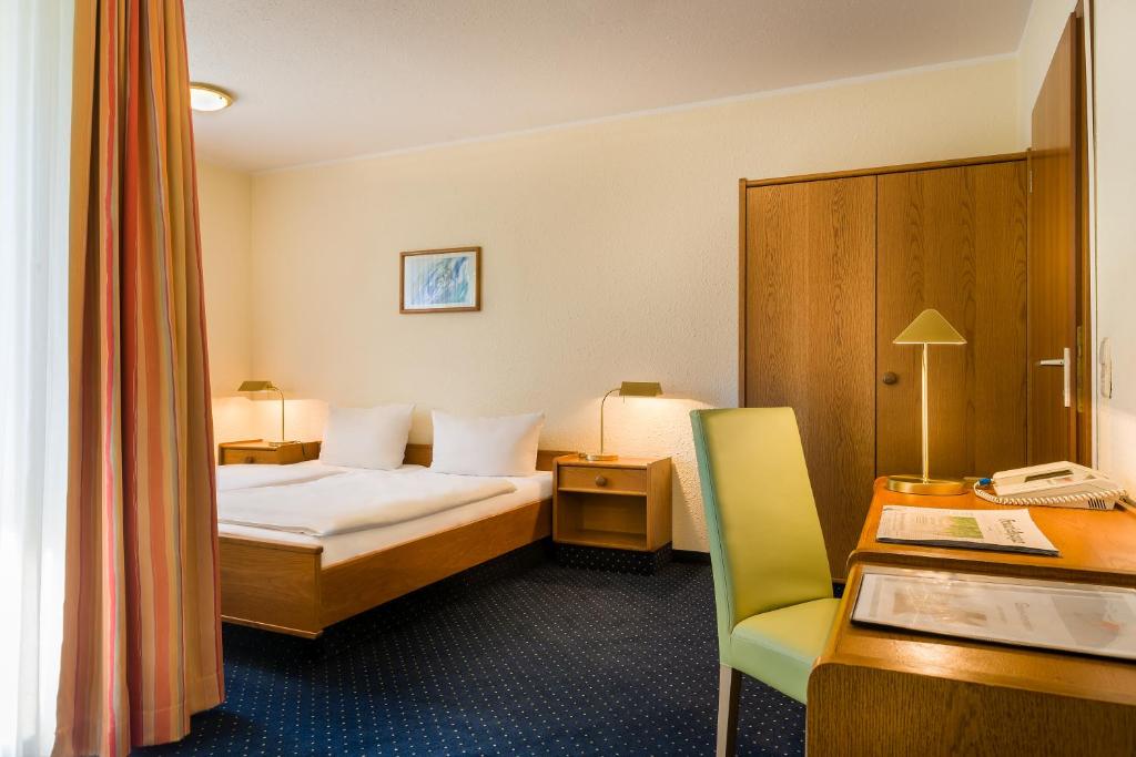 Двухместный (Двухместный номер с 1 кроватью или 2 отдельными кроватями) отеля acora Hotel und Wohnen, Бонн