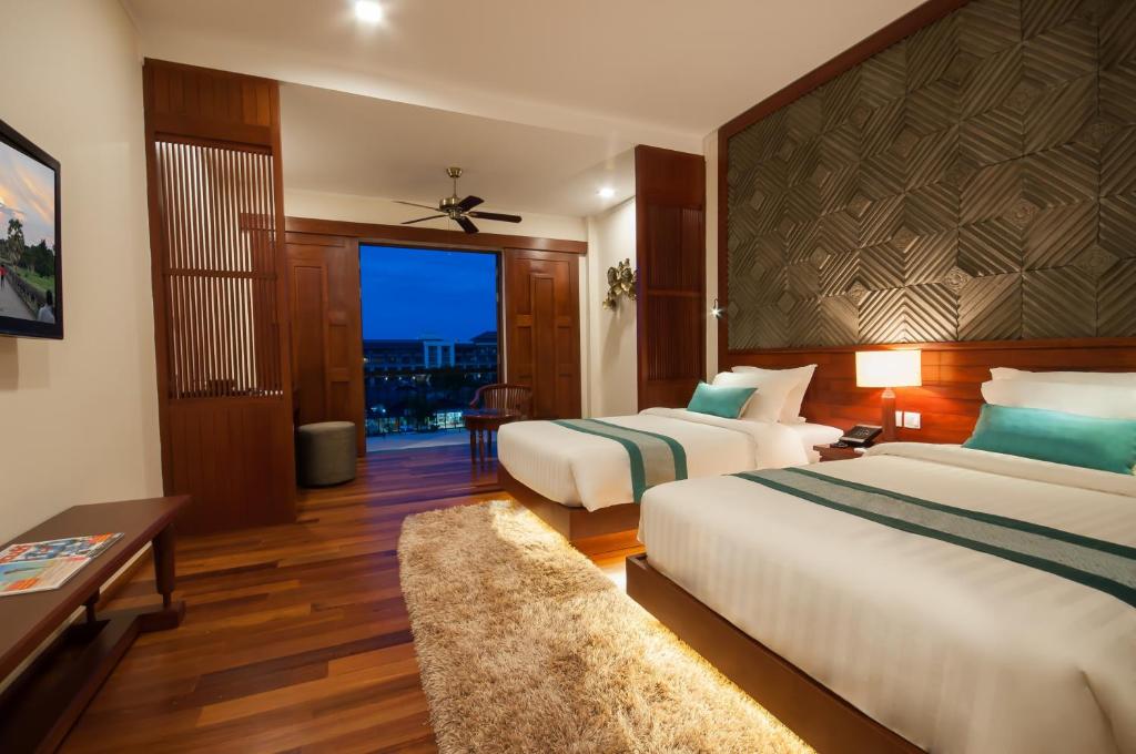 Двухместный (Двухместный номер Landmark с 2 отдельными кроватями - Трансфер от/до аэропорта) курортного отеля Lotus Blanc Resort, Сием Рип