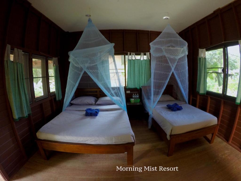 Трехместный (Стандартный трехместный номер), Курортный отель Khao Sok Morning Mist Resort