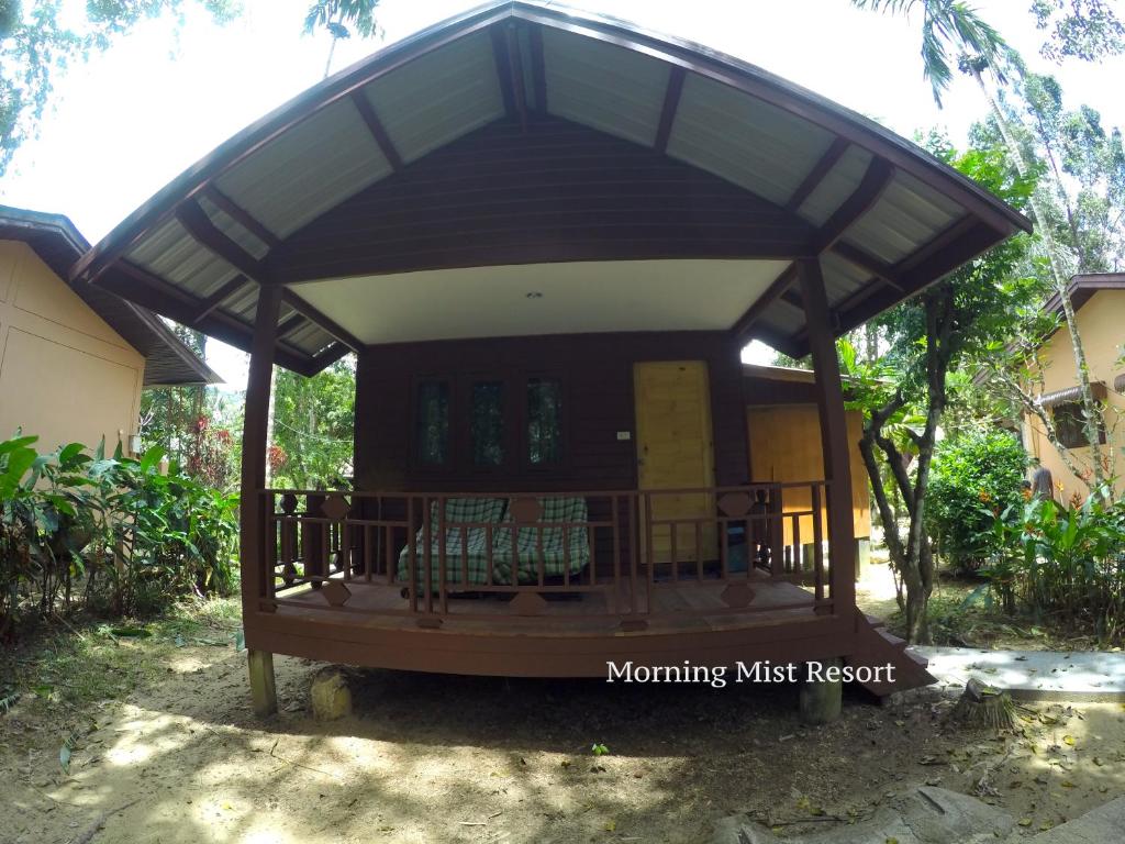 Трехместный (Стандартный трехместный номер), Курортный отель Khao Sok Morning Mist Resort