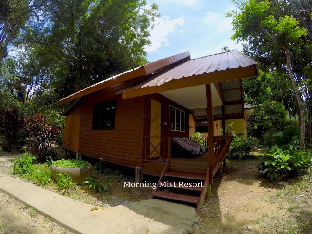 Трехместный (Стандартный трехместный номер), Курортный отель Khao Sok Morning Mist Resort