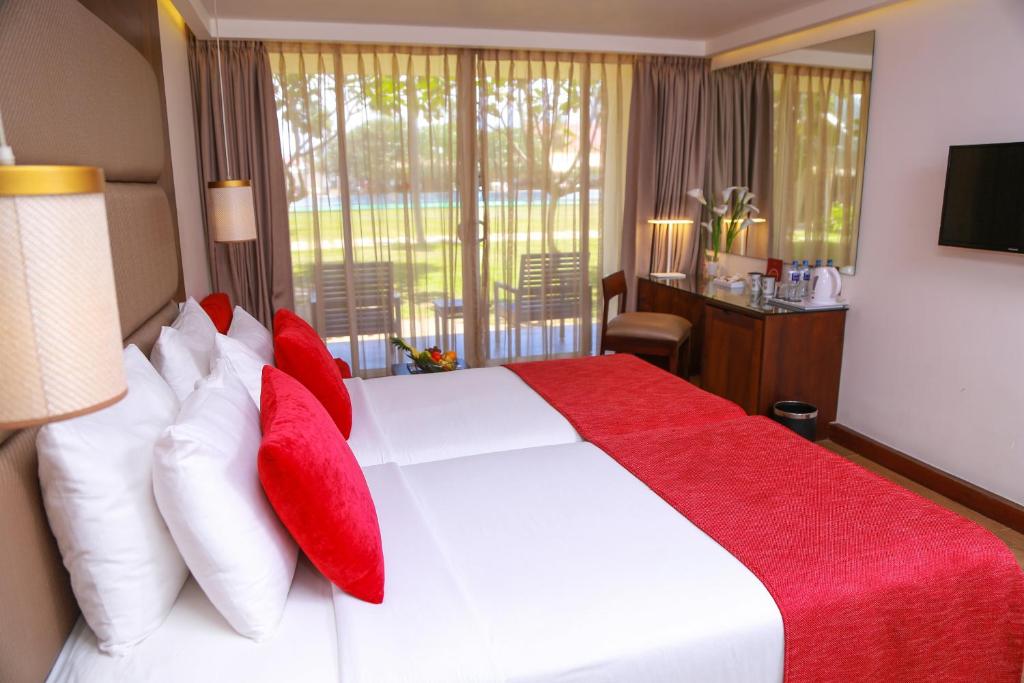 Двухместный (Двухместный номер Делюкс с 1 кроватью или 2 отдельными кроватями, бесплатная поздняя регистрация отъезда до 15:00) отеля Pegasus Reef Hotel, Ваттала