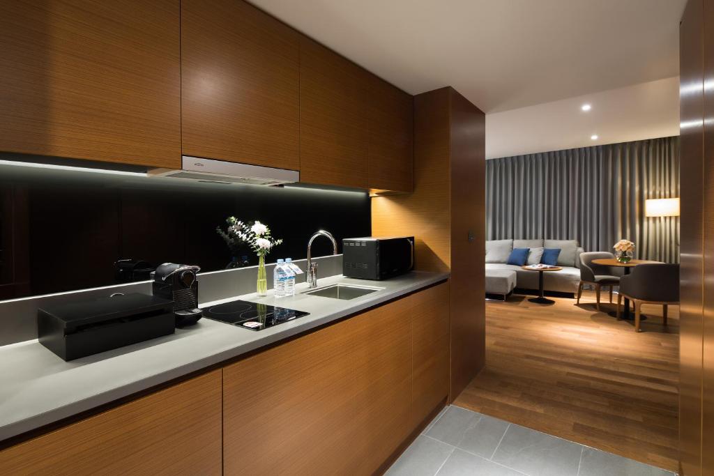 Апартаменты (Residence Deluxe King Room), Novotel Ambassador Seoul Dongdaemun Hotels & Residences