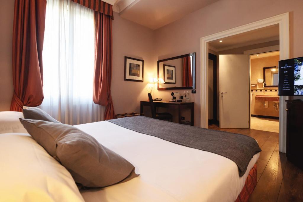 Двухместный (Улучшенный двухместный номер с 1 кроватью) отеля San Gallo Palace, Флоренция