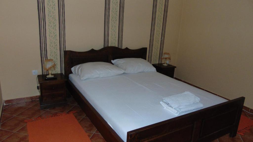 Двухместный (Двухместный номер с 1 кроватью и общей ванной комнатой) гостевого дома Rooms Milin Lagum, Ириг