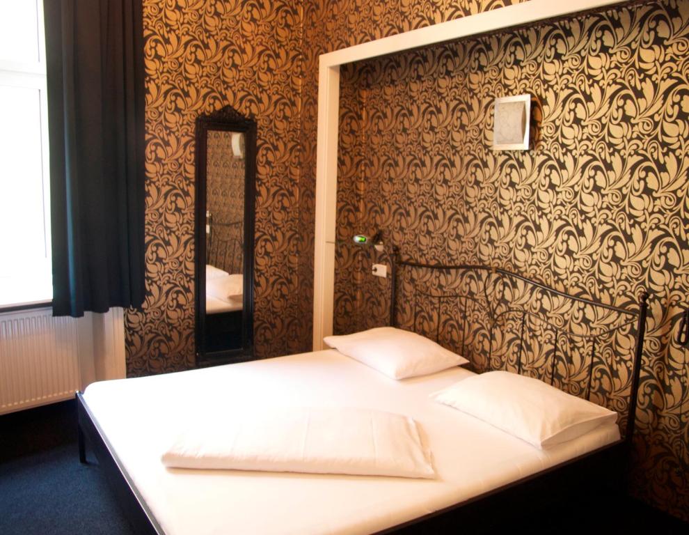 Двухместный (Двухместный номер с 1 кроватью) отеля Hotel Goldene Spinne, Вена