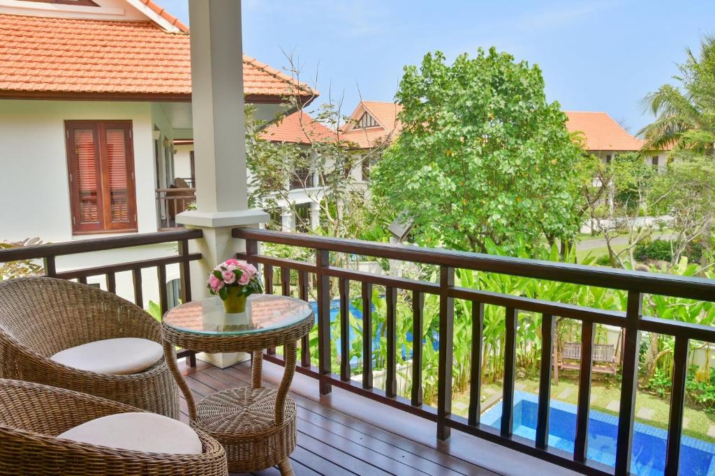 Вилла (Вилла с 2 спальнями, бассейном и завтраком), Furama Resort Danang