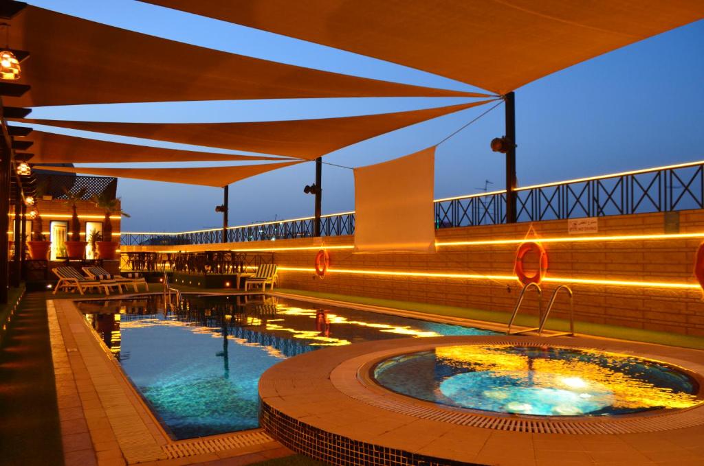 Отель Nihal Palace Hotel, Дубай