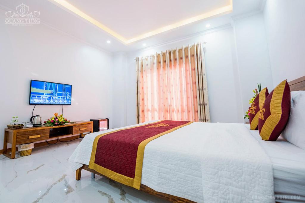 Двухместный (Двухместный номер с 1 кроватью и видом на горы), Quang Tung Hotel