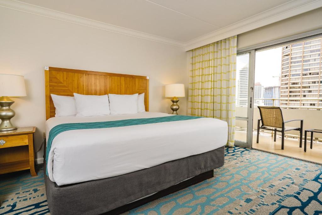 Сьюит (Номер выбирается при регистрации заезда), Waikiki Marina Resort at the Ilikai