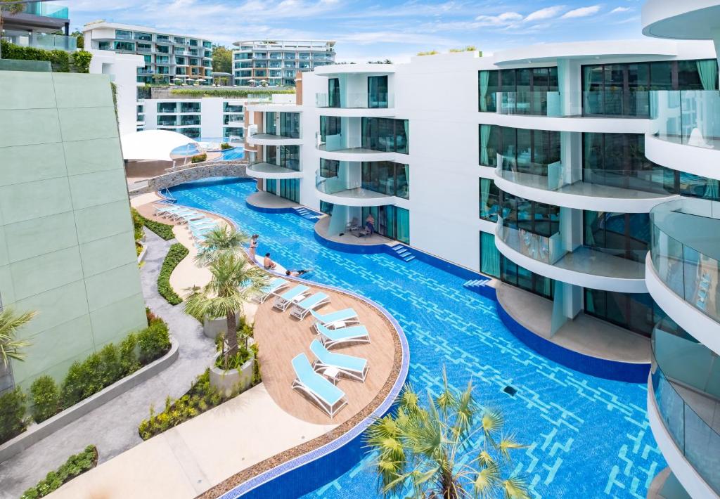 Апартаменты (Апартаменты с 1 спальней и видом на бассейн), Апарт-отель Lets Phuket Twin Sands Resort & Spa