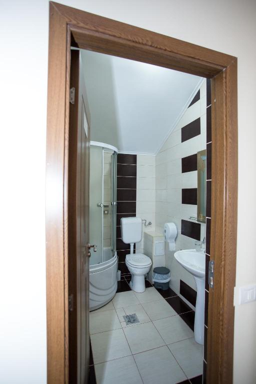 Одноместный (Одноместный номер с ванной комнатой) гостевого дома Pension Ianis, Пьятра-Нямц