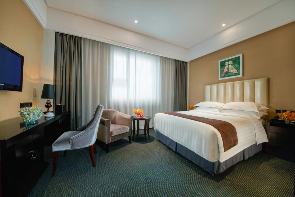 Двухместный (Двухместный номер бизнес-класса с 1 кроватью) отеля Shanghai New Century Manju Hotel Luoshan @SNIEC, Шанхай