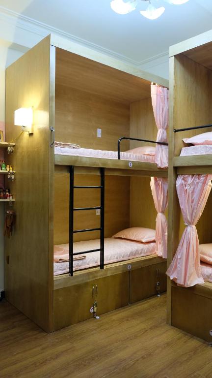 Номер (Общий номер для женщин с 4 кроватями), Capsule Hanoi Hostel