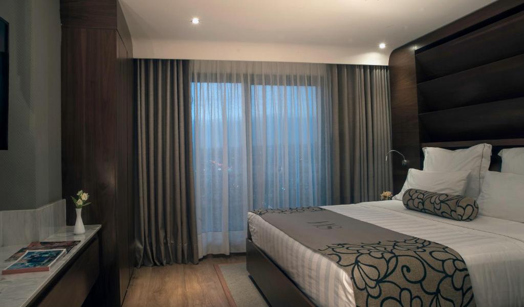 Двухместный (Представительский номер с кроватью размера «king-size») отеля HS HOTSSON Hotel Leon, Леон (Штат Гуанахуато)