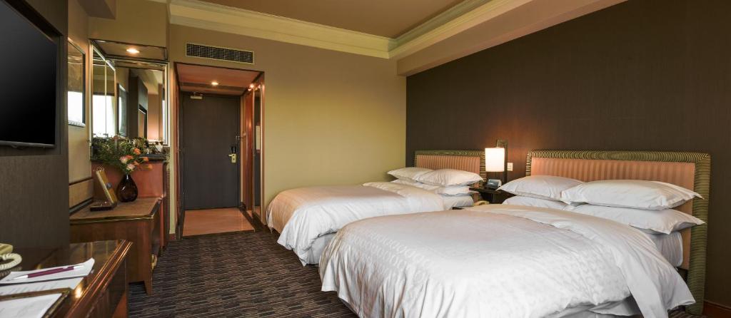 Двухместный (Представительский двухместный номер с 1 кроватью или 2 отдельными кроватями) отеля The Great Wall Hotel Beijing, Пекин