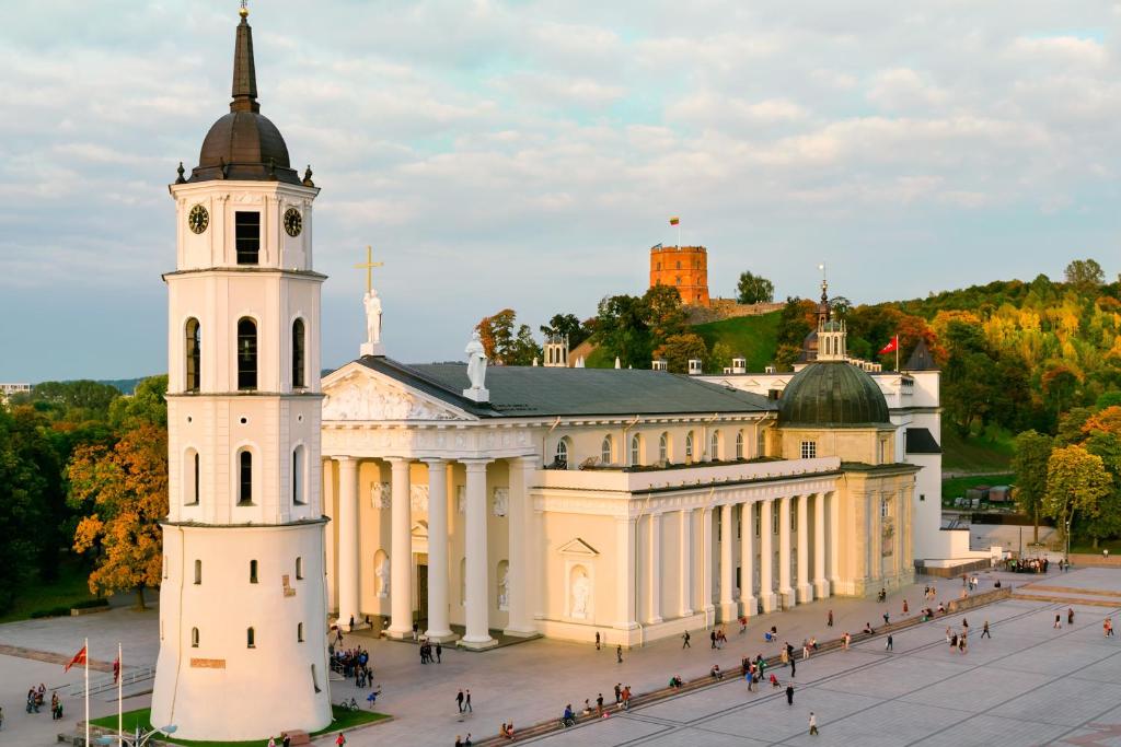 Сьюит (Люкс «Гранд»), Kempinski Hotel Cathedral Square