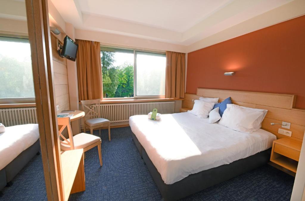 Двухместный (Двухместный номер «Комфорт» с 1 кроватью) отеля Dennenheuvel - Mont-Des-Pins, Дюрбюи