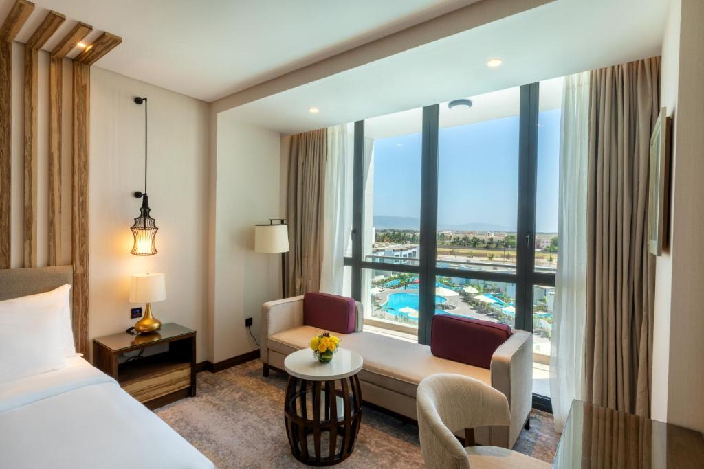 Двухместный (Номер «Премиум» с кроватью размера «king-size») отеля Millennium Resort Salalah, Салала