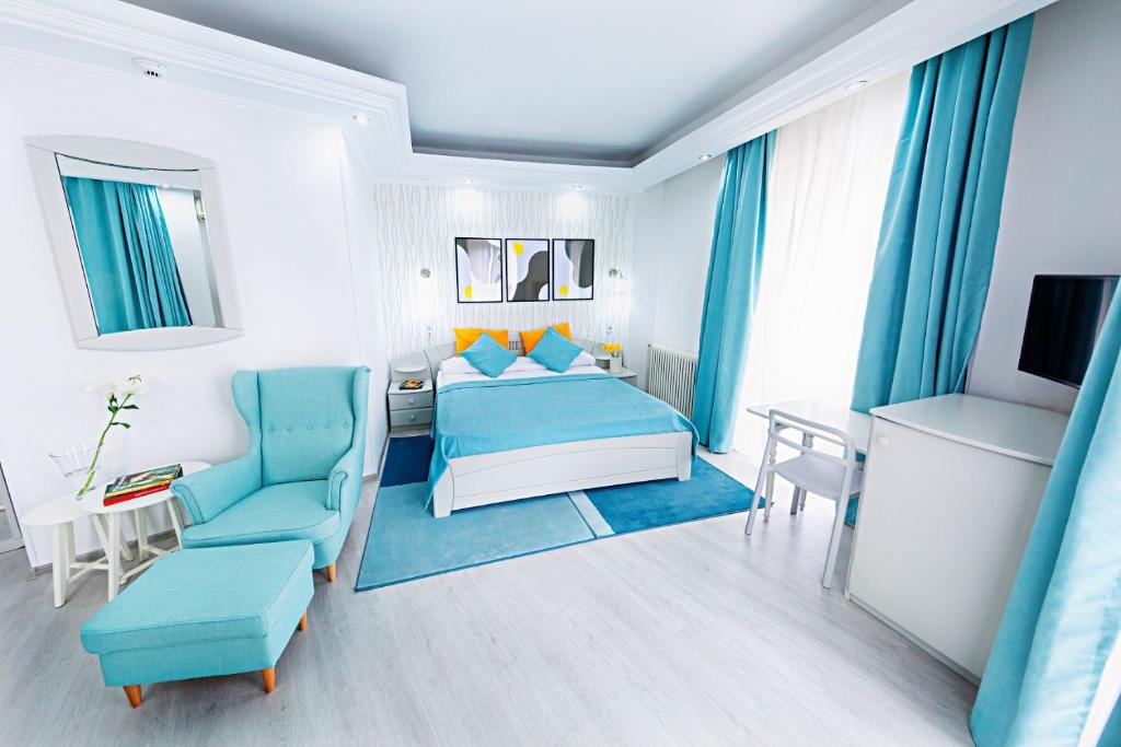 Двухместный (Улучшенный двухместный номер с 1 кроватью) отеля Relax Comfort Suites Hotel, Бухарест