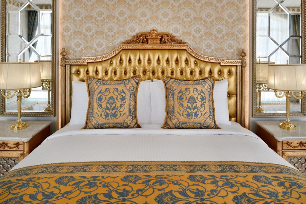 Двухместный (Номер «Гранд» Делюкс) курортного отеля Emerald Palace Kempinski Dubai, Дубай