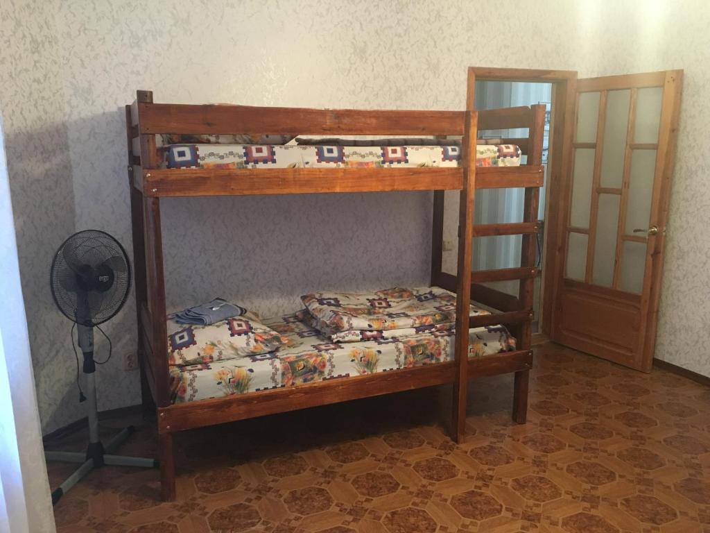 Номер (Кровать в общем 4-местном номере для мужчин и женщин) хостела Old Tiraspol Hostel, Тирасполь