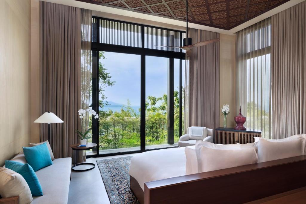 Вилла (Резиденция с 2 спальнями и видом на море), Anantara Layan Phuket Resort