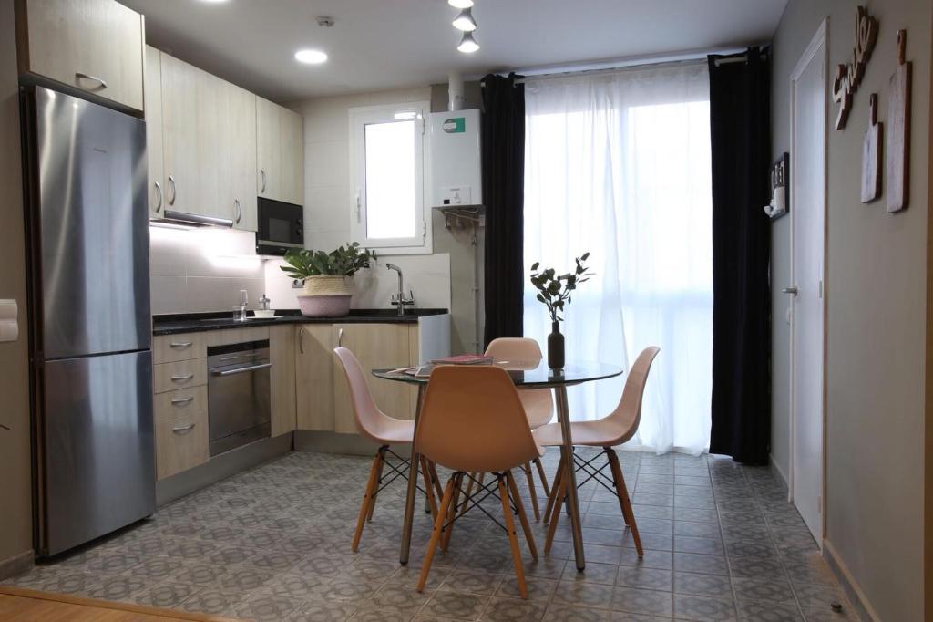 Апартаменты (Апартаменты), Suite Place Barcelona Còrsega