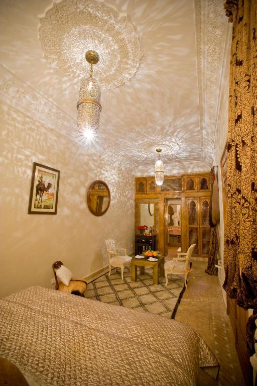 Сьюит (Люкс Rose), Riad Zamzam