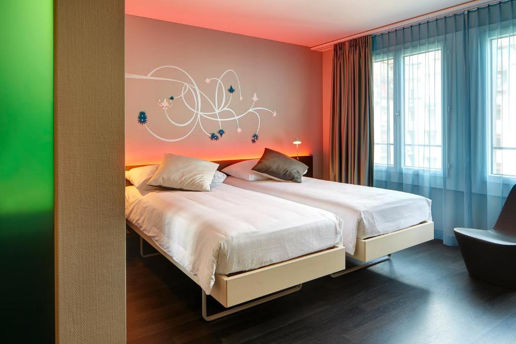 Двухместный (Двухместный дизайн-номер с 2 отдельными кроватями) отеля Hotel Continental-Park, Люцерн