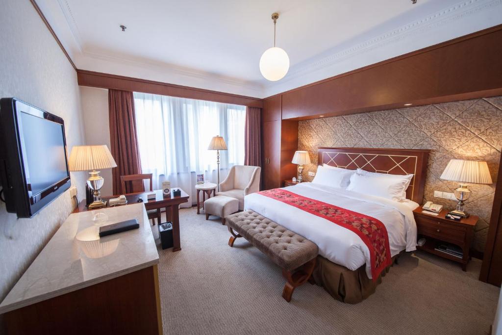 Двухместный (Двухместный номер Делюкс с 1 кроватью) отеля Jin Jiang Park Hotel, Шанхай