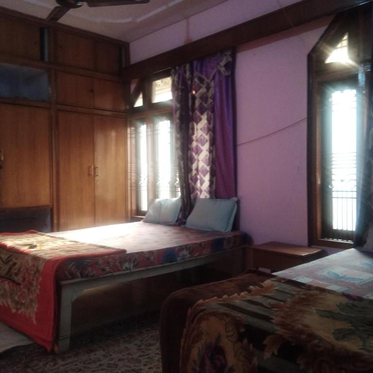 Трехместный (Трехместный номер Делюкс), Kashi Annapurna Paying Guesthouse