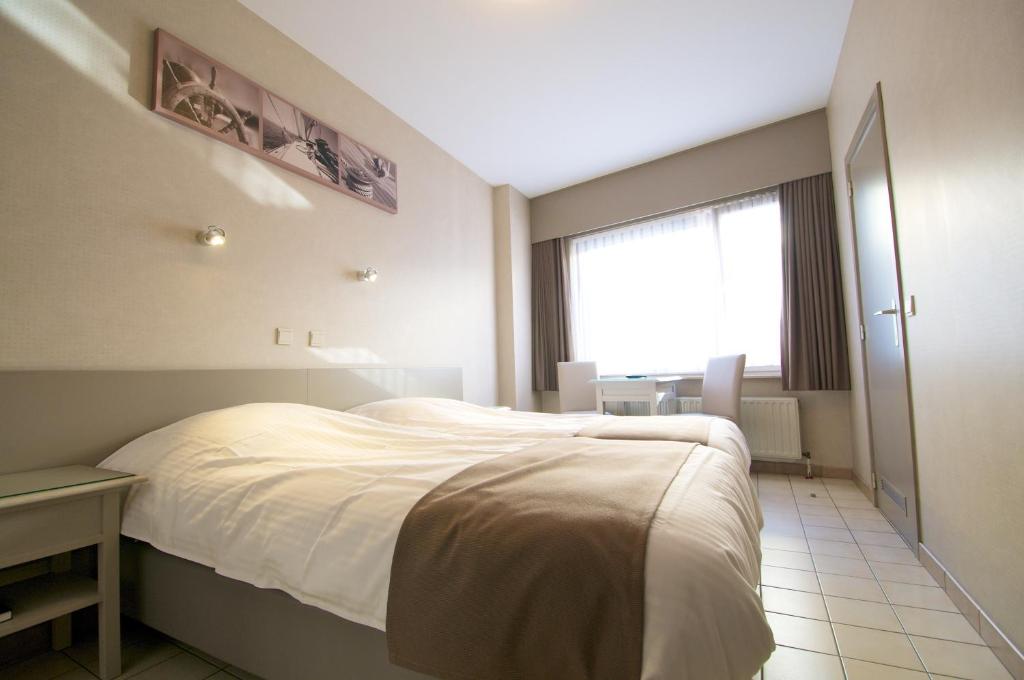 Двухместный (Стандартный двухместный номер с 1 кроватью) отеля Hotel De Golf, Бреден