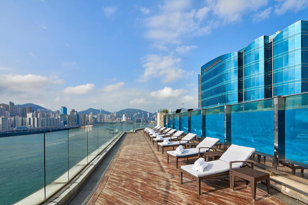 Двухместный (Номер Tower с видом на город) отеля Harbour Grand Kowloon, Гонконг (город)