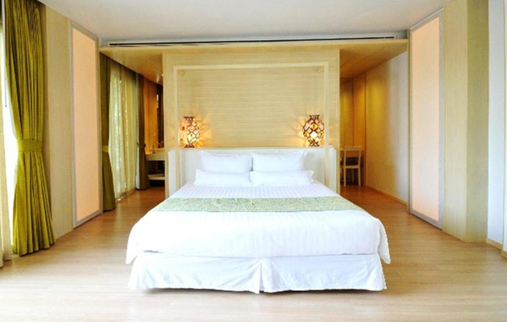 Двухместный (Улучшенный двухместный номер с 1 кроватью или 2 отдельными кроватями) курортного отеля The Lapa Hua Hin, Хуахин