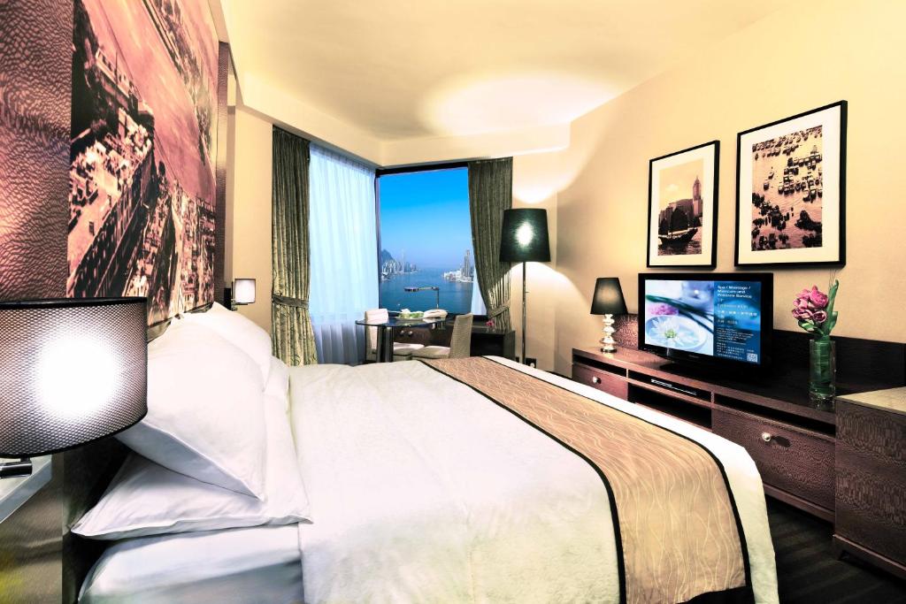 Двухместный (Двухместный номер «Гранд Делюкс» с кроватью размера «king-size» или 2 отдельными кроватями и видом на гавань) отеля Harbour Grand Hong Kong, Гонконг (город)