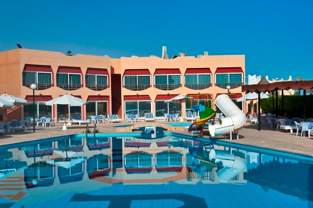 Двухместный (Двухместный номер с 1 кроватью и видом на бассейн) отеля Aida Beach Hotel - El Alamein, Эль-Аламейн