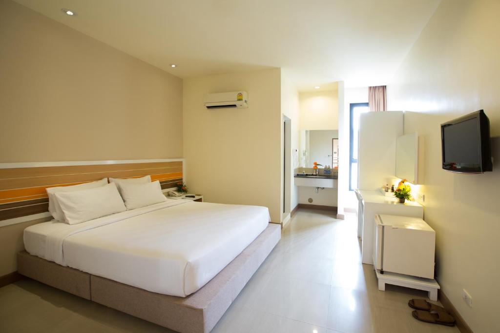 Двухместный (Улучшенный номер с кроватью размера «king-size») отеля Imm Hotel Thaphae Chiang Mai, Чиангмай