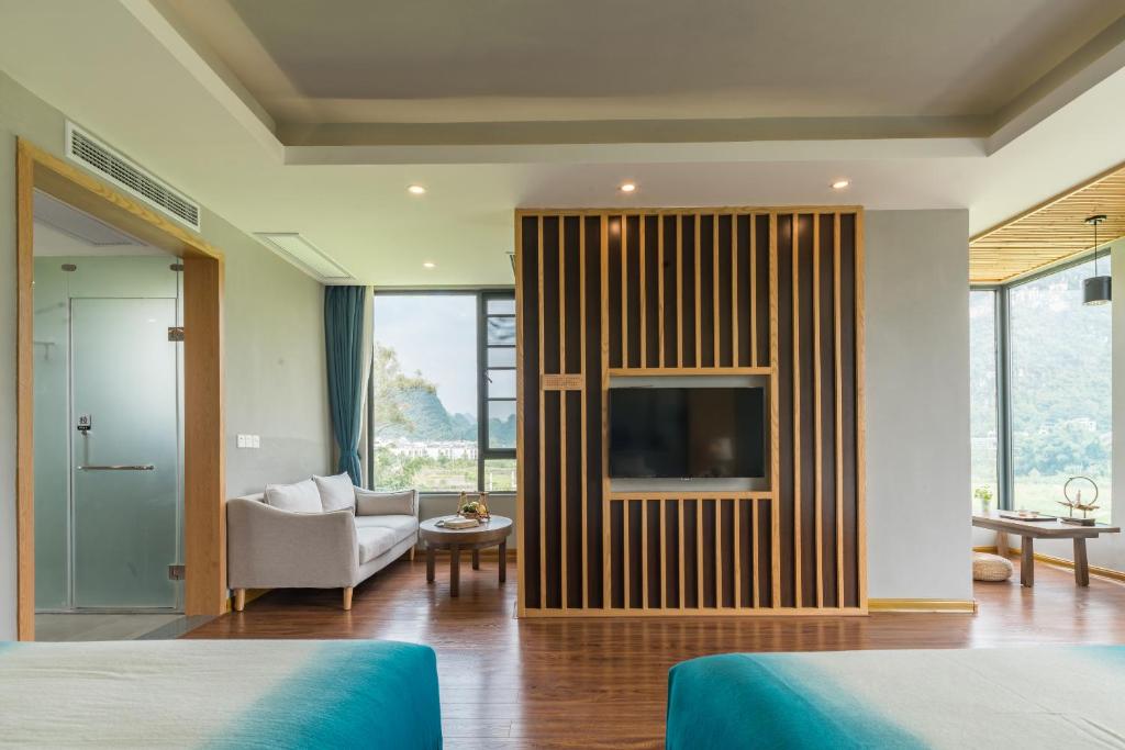 Трехместный (Triple Room with View free afternoon tea available), Yangshuo Zen Garden Resort