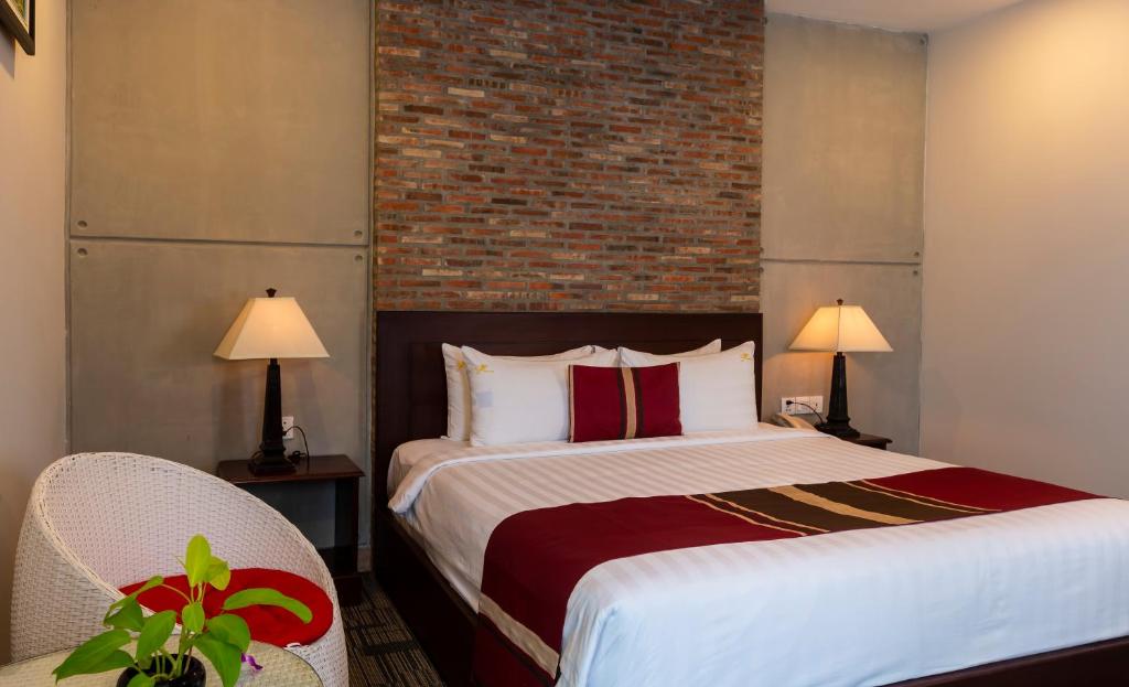 Двухместный (Двухместный номер Делюкс с 1 кроватью) отеля Sovanna Hotel, Пномпень